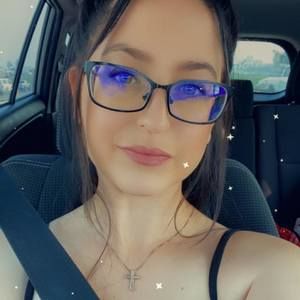 Meet your Posher, Marie